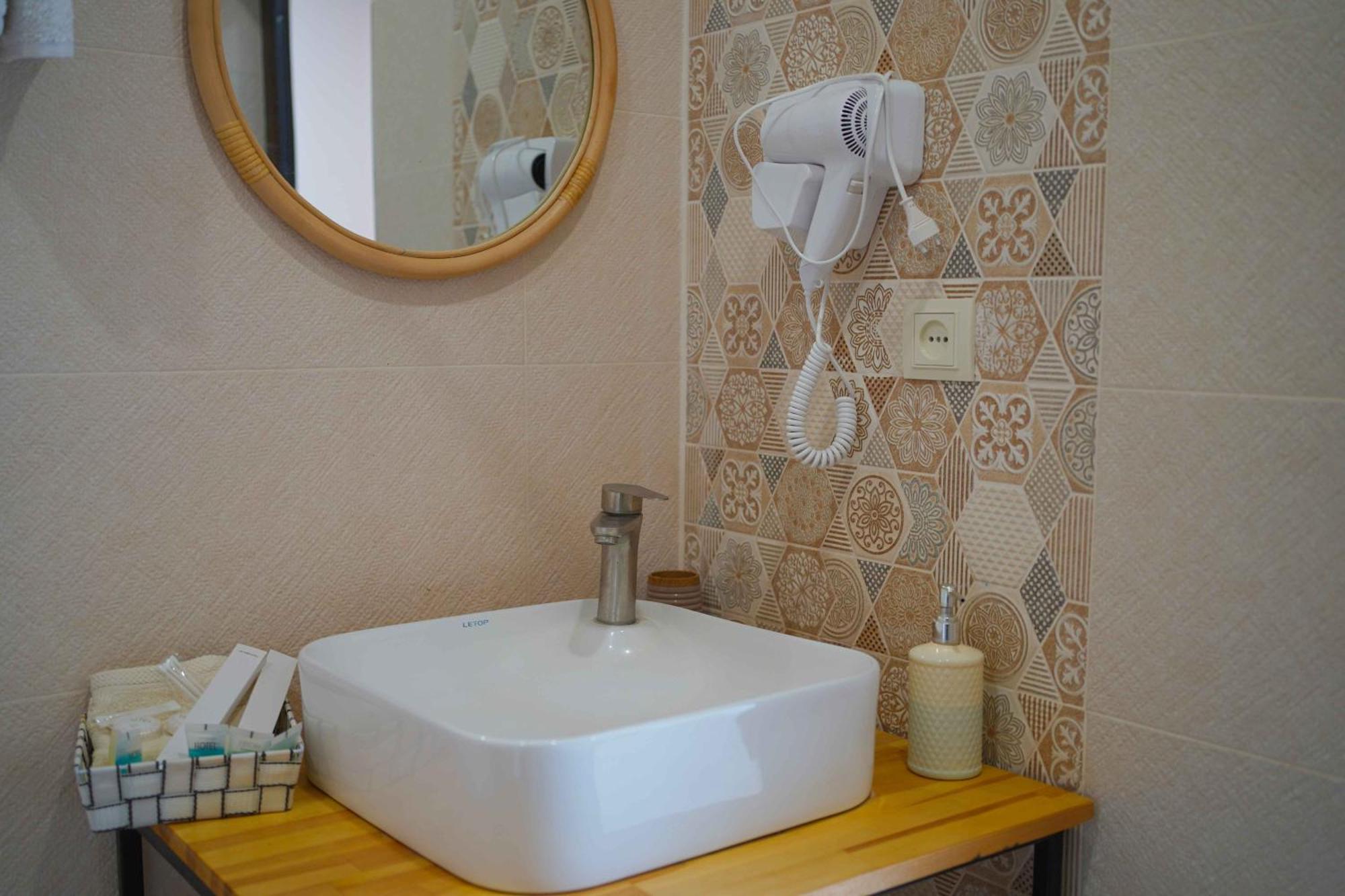 Chamich Guesthouse Debed ห้อง รูปภาพ