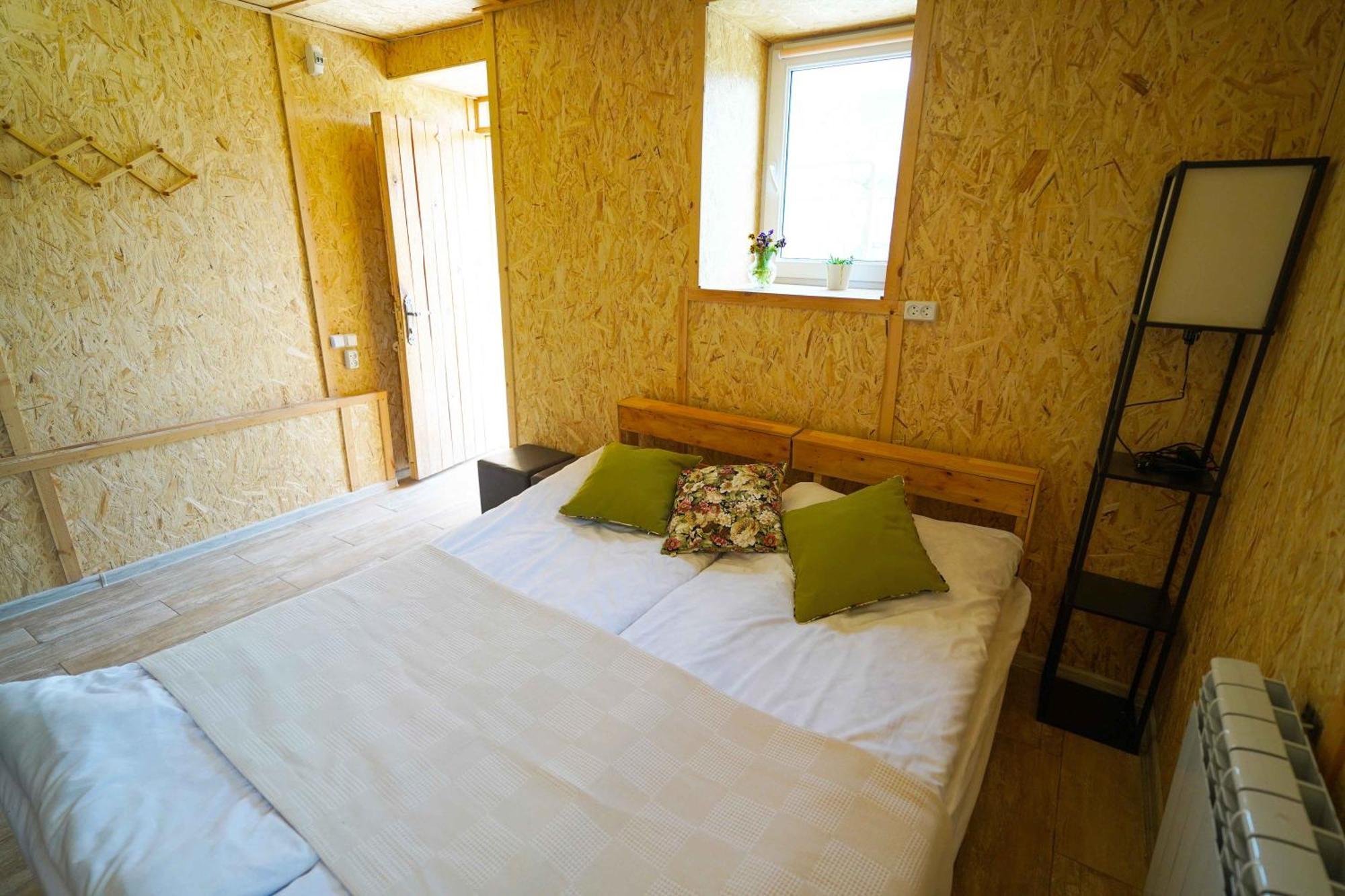 Chamich Guesthouse Debed ห้อง รูปภาพ